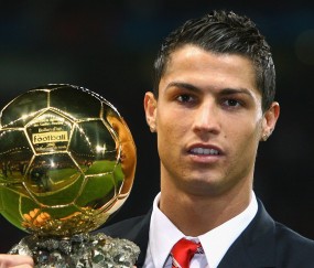 开云官网-亚平宁风暴席卷波斯湾，富安健洋关键一击，国际米兰战术革新显锋芒