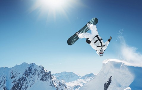 开云下载-当孟菲斯的风吹过深圳湾，贝恩生涯之夜与篮球文化的无声对话