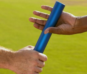 开云在线直播-切特·霍姆格伦，制胜贡献引领鹈鹕淘汰赛过关，新疆队遗憾止步