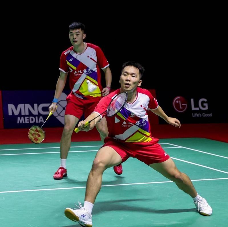 法国队险胜印尼队，桃田贤斗点燃赛场