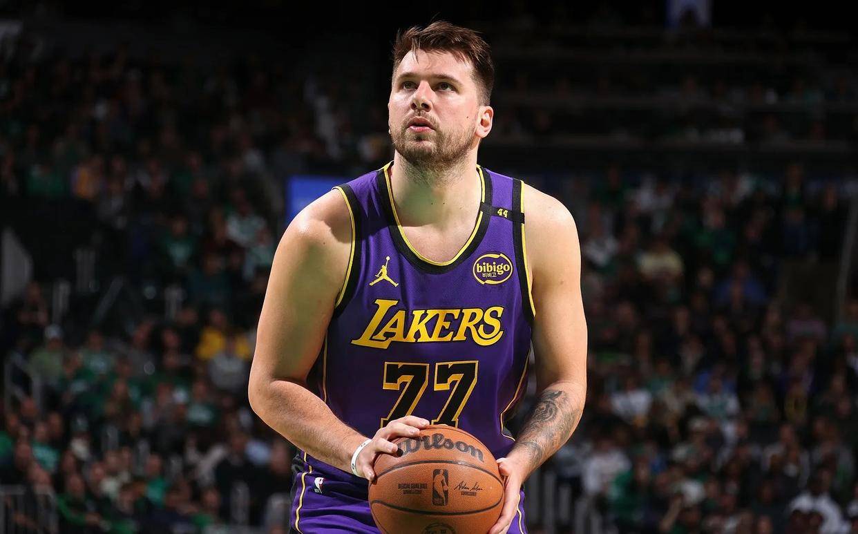 热火绝杀快船，东契奇状态火热