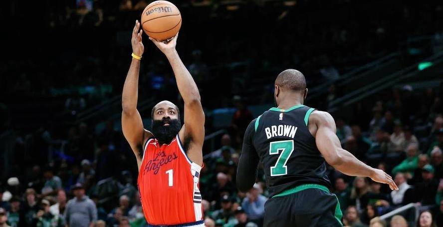 公牛横扫凯尔特人，哈登刷新纪录