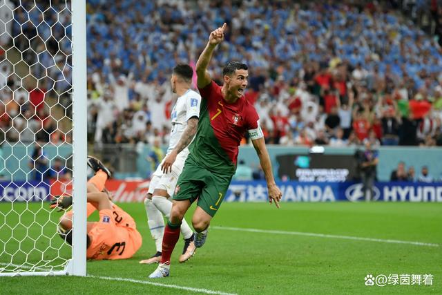 乌克兰完胜乌拉圭，德布劳内刷新纪录