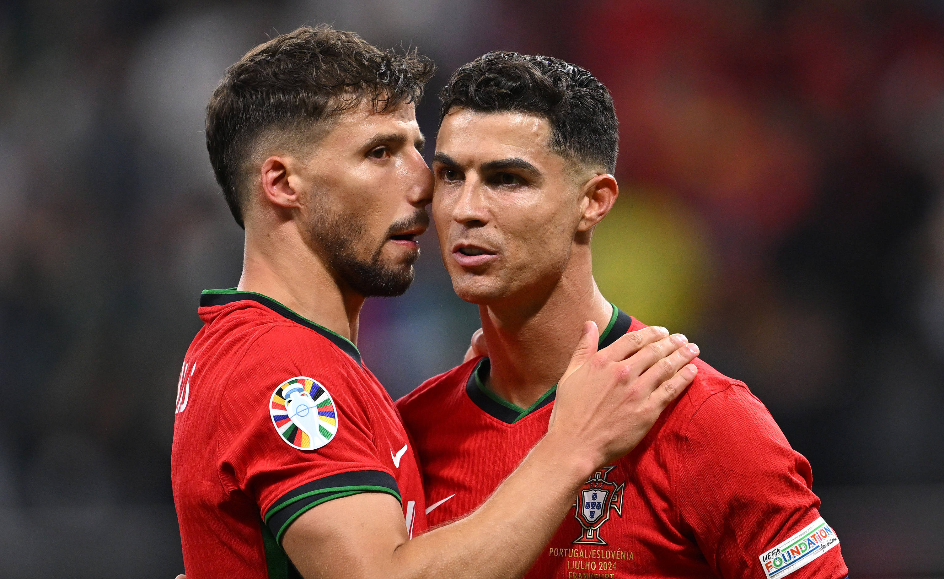 土耳其逆转葡萄牙，内马尔关键制胜