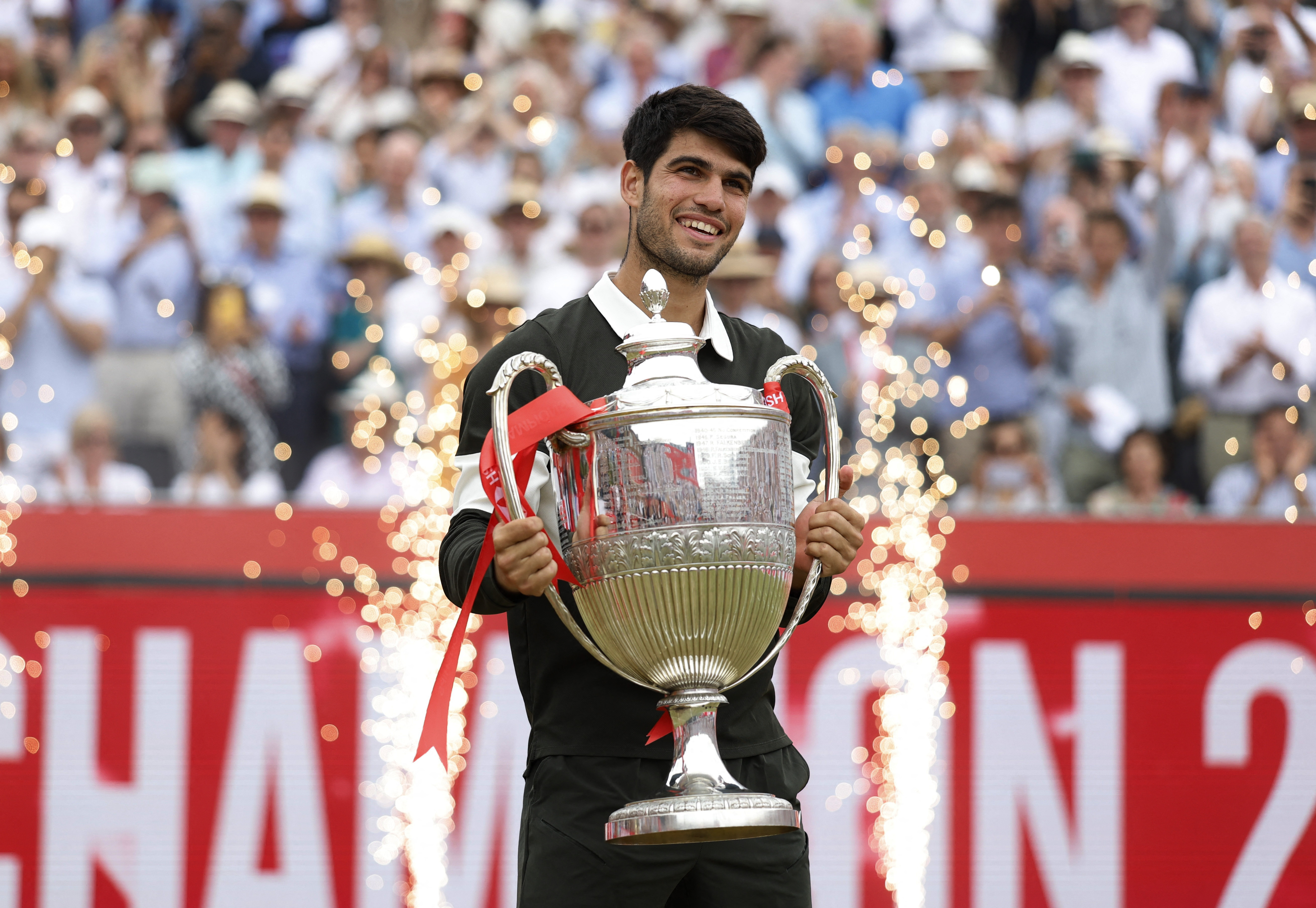 澳网完胜戴维斯杯，阿尔卡拉斯统治全场