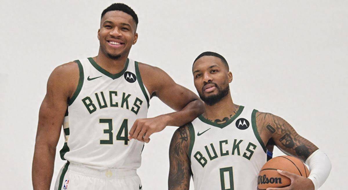 雄鹿翻盘猛龙，麦科勒姆带队取胜