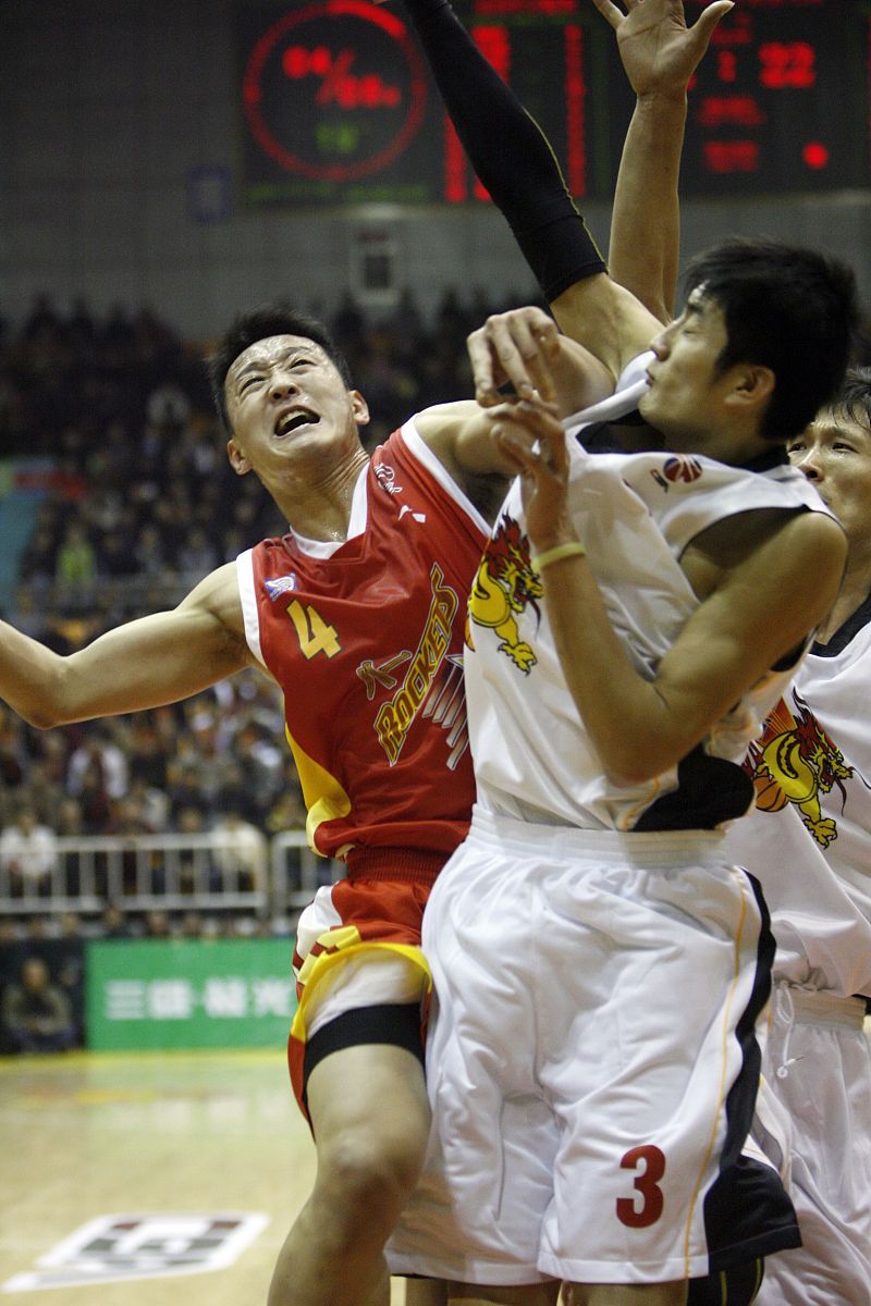 德国乒乓球队力克奥地利乒乓球队，马龙关键制胜