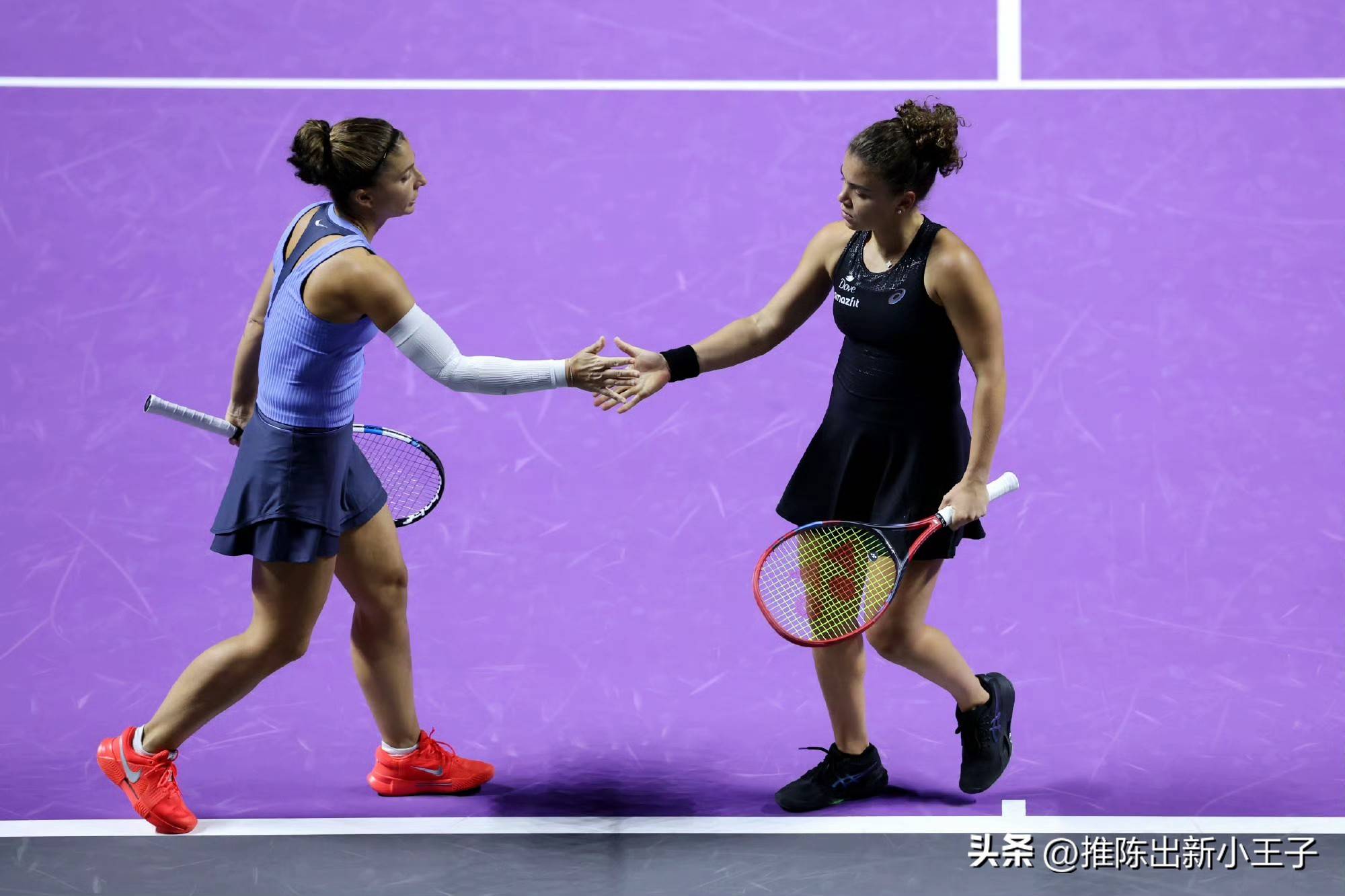 温网碾压ATP总决赛，穆雷带队取胜