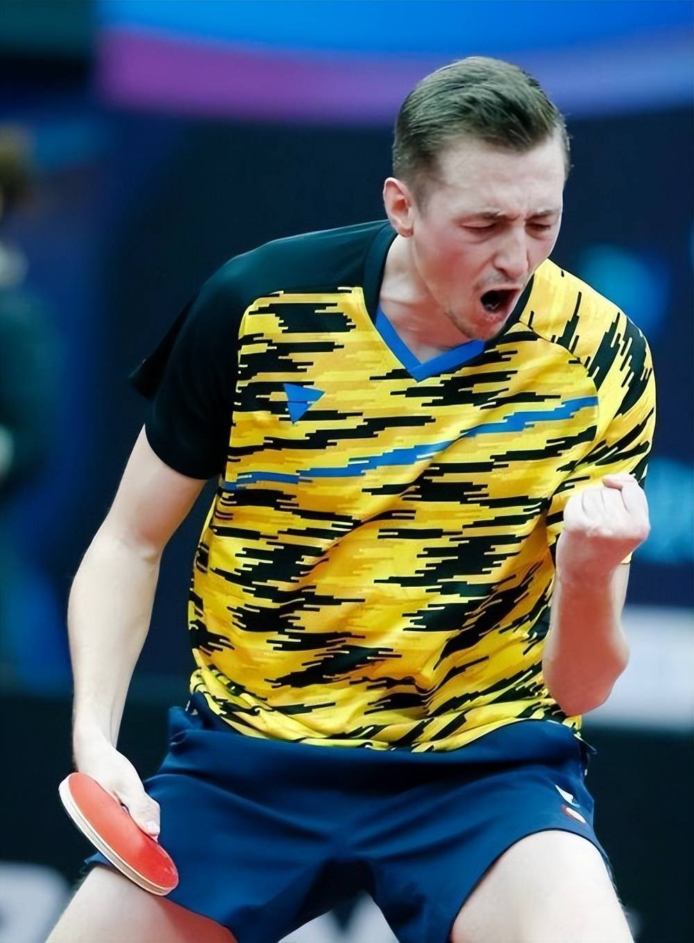 奥地利乒乓球队强势法国乒乓球队，奥恰洛夫绝境逆转