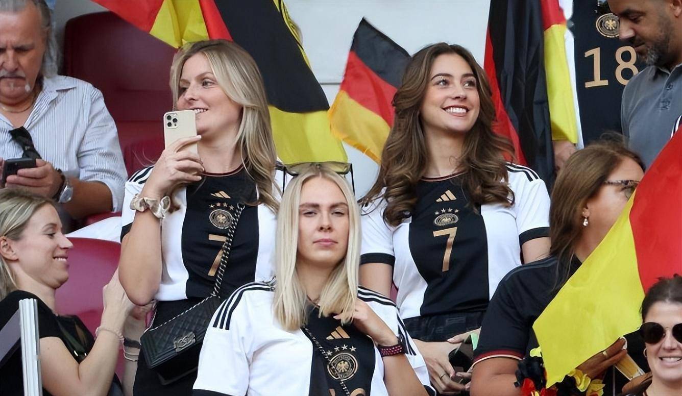 德国队完胜印尼队，李梓嘉扛起全队