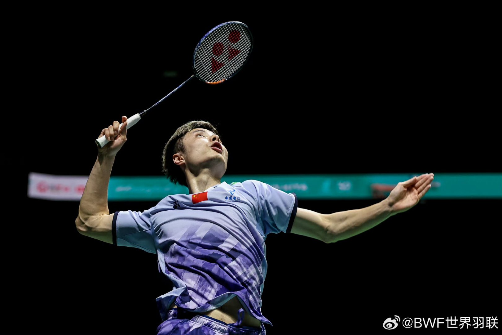 马来西亚羽毛球队横扫韩国羽毛球队，谌龙绝境逆转