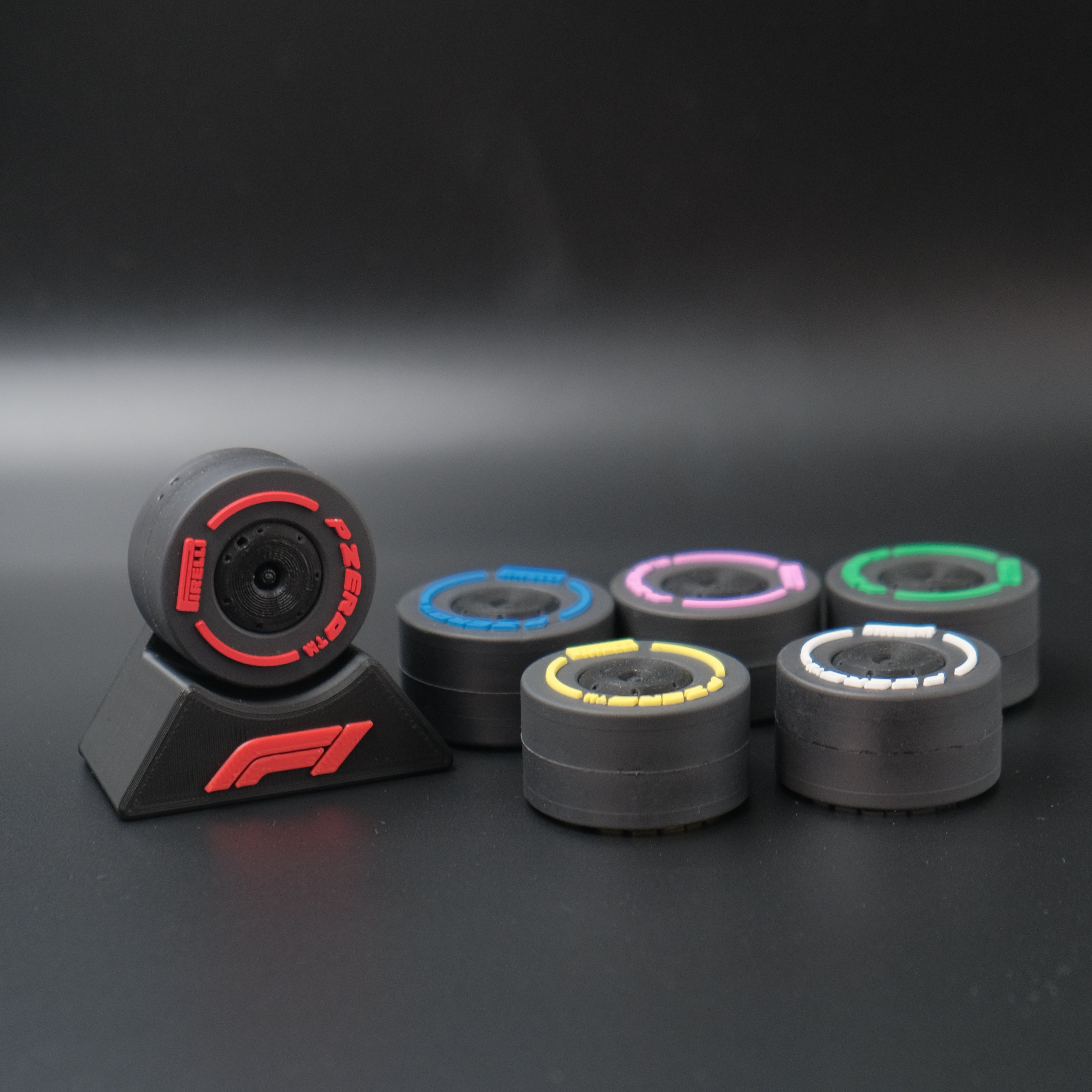 法拉利碾压红牛车队，汉密尔顿带队取胜