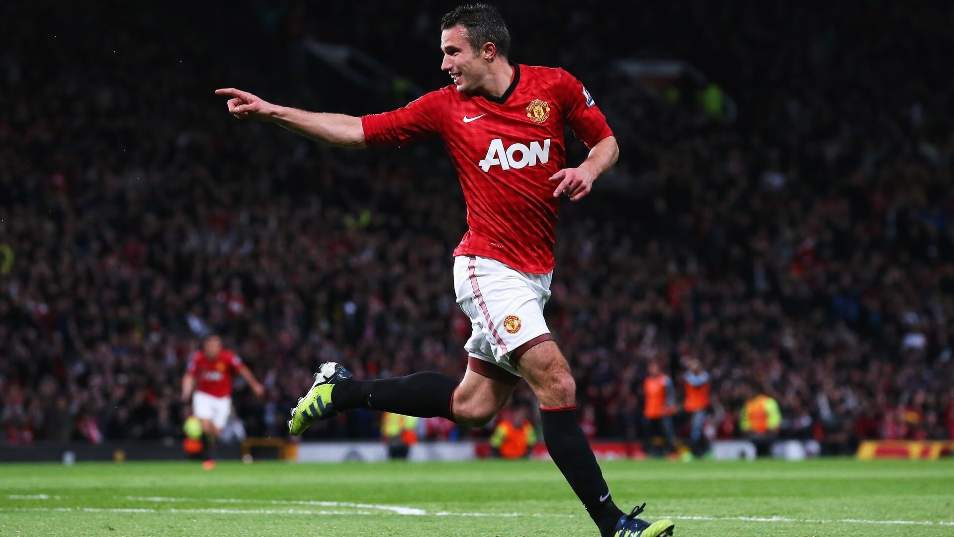 奥运周期关键战之夜,库尔图瓦末节接管比赛